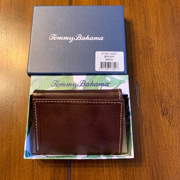 tommy bahama mens wallet